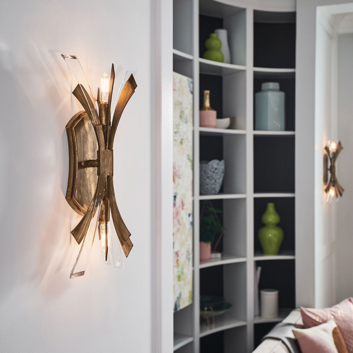 Vida 2 Light Wall Light Burnished Gold - QN-VIDA2