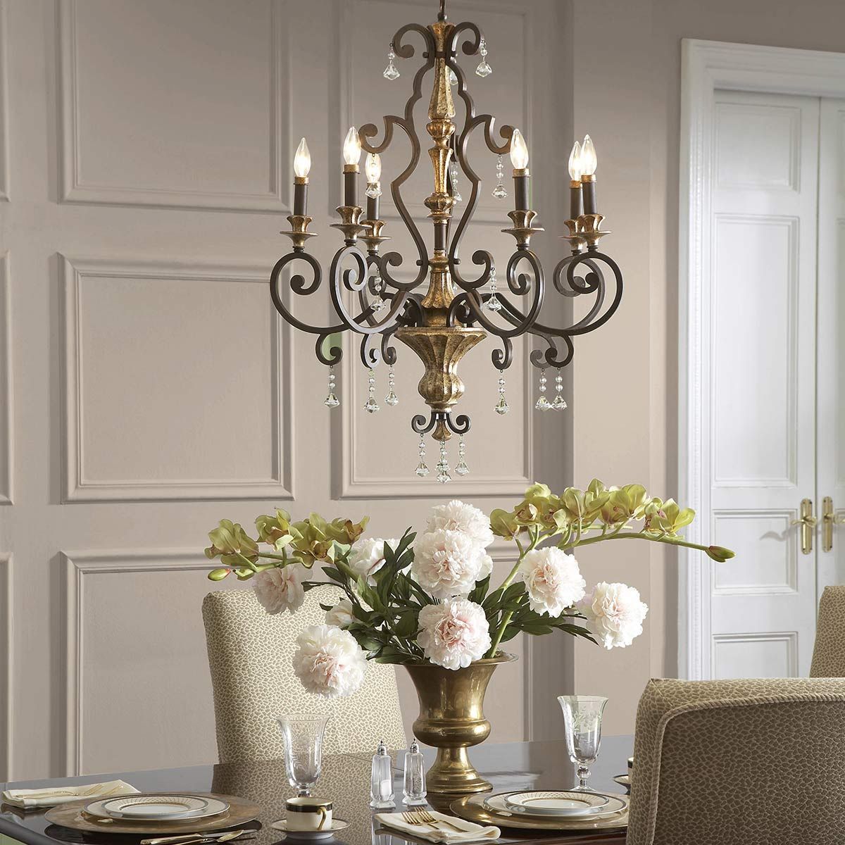 Marquette 6 Light Chandelier Heirloom - QZ-MARQUETTE6-A