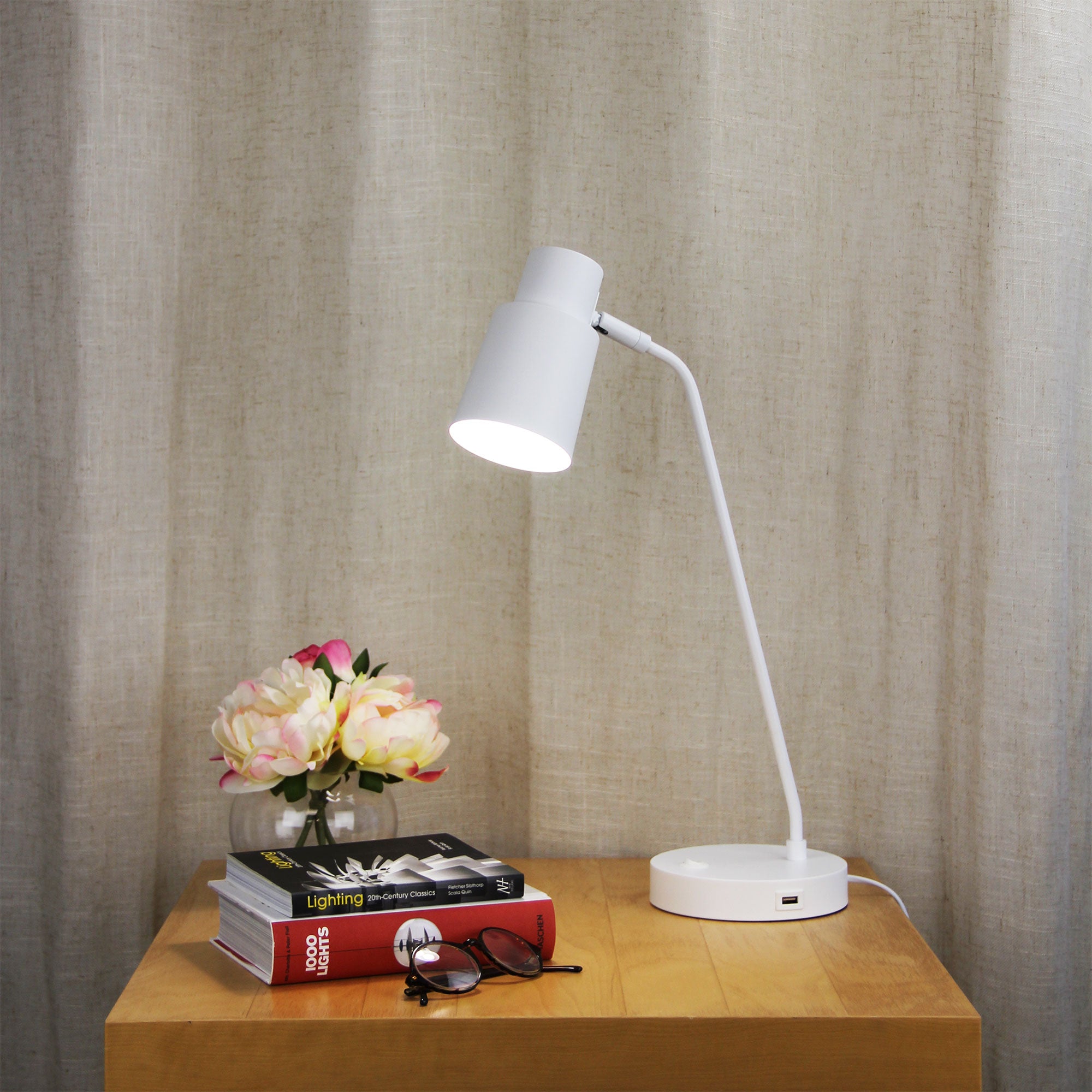 Buy Desk Lamps Australia Rik 1 Light Desk Lamp With USB White - OL93911WH