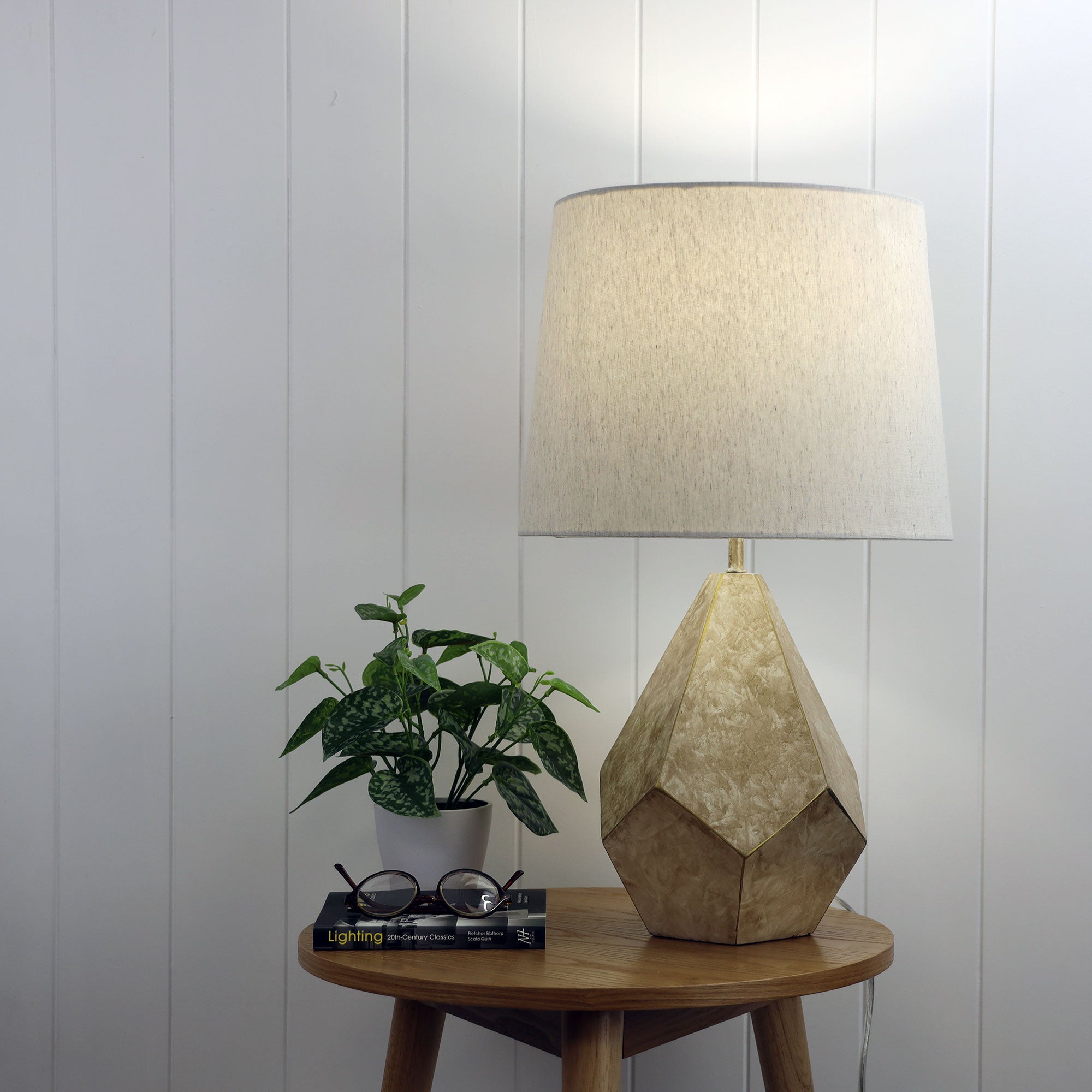 Buy Table Lamps Australia Leon 1 Light Table Lamp Geometric - OL98865