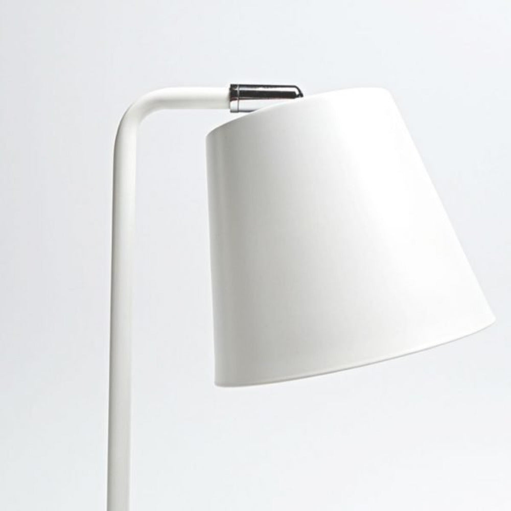 Mak Table Lamp in White - LL-27-0038W