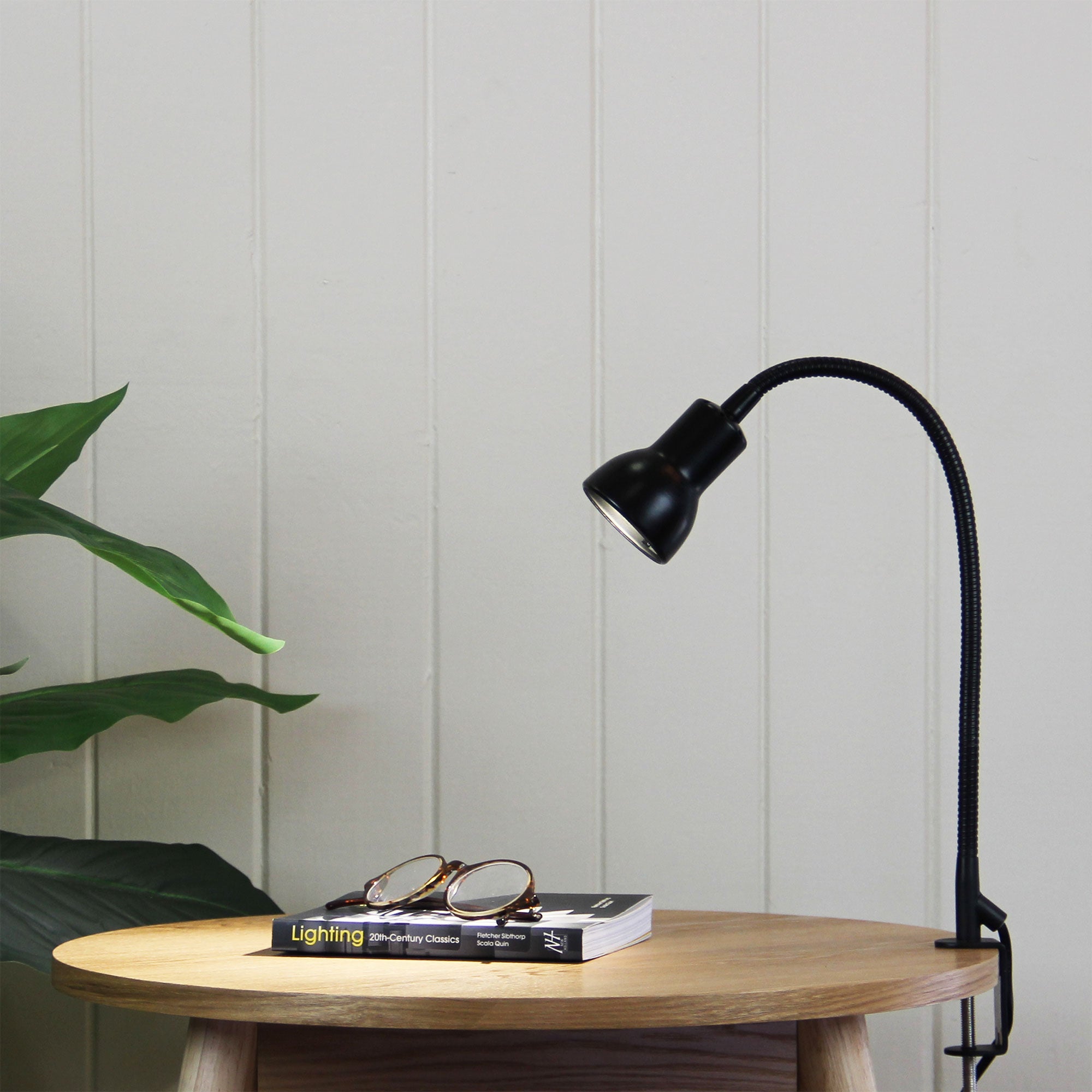 Scope 1 Light Desk Lamp With Clamp Black - SL98431BK